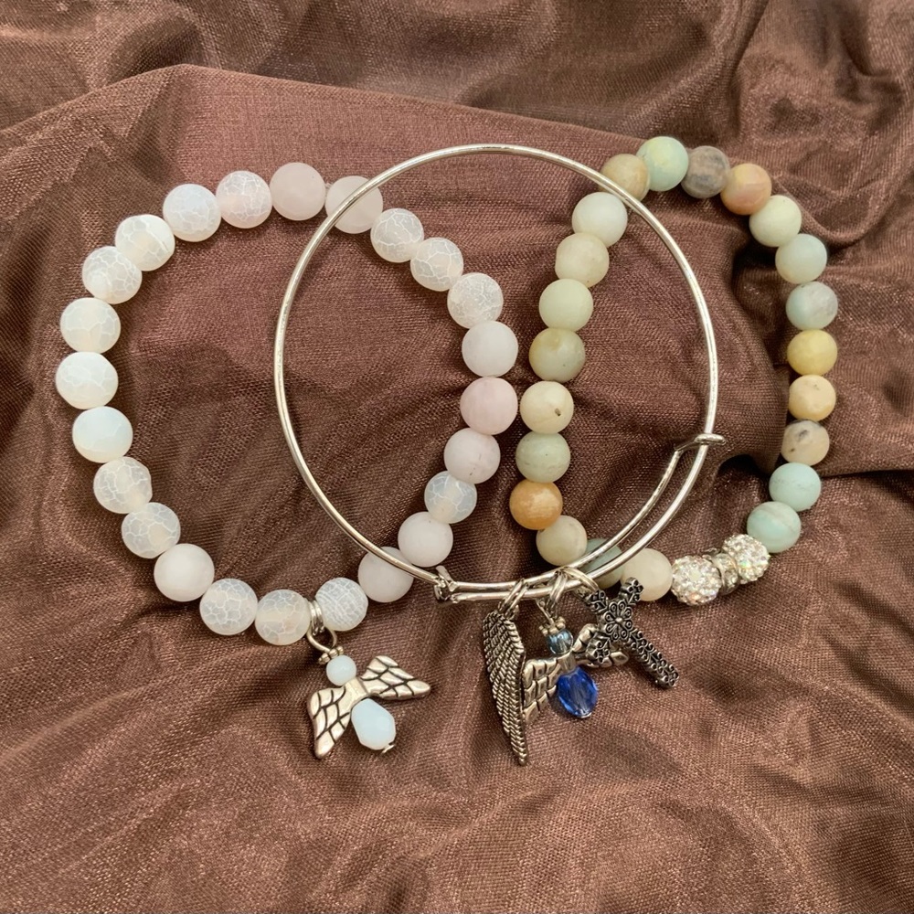 Set of 3 Handmade 1 Silver Bangle Bracelet 2 Beaded Stretch Bracelets